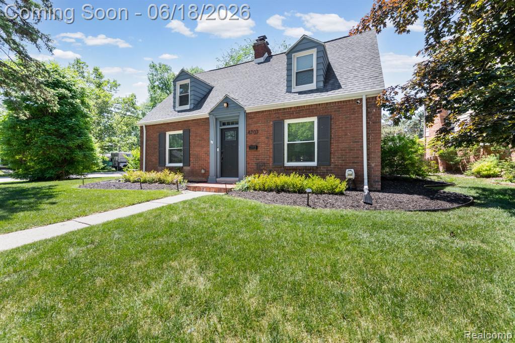 4303 N Verona Circle, Royal Oak, MI 48073 — Photo 2