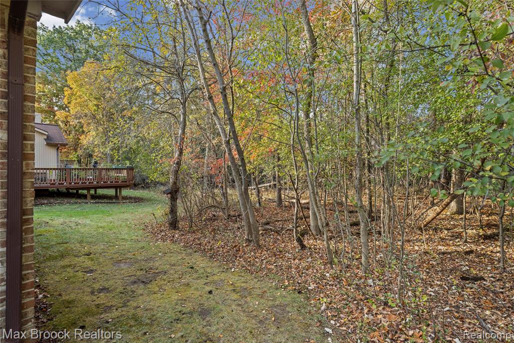 7400 Tall Timbers, West Bloomfield, MI — Photo 31