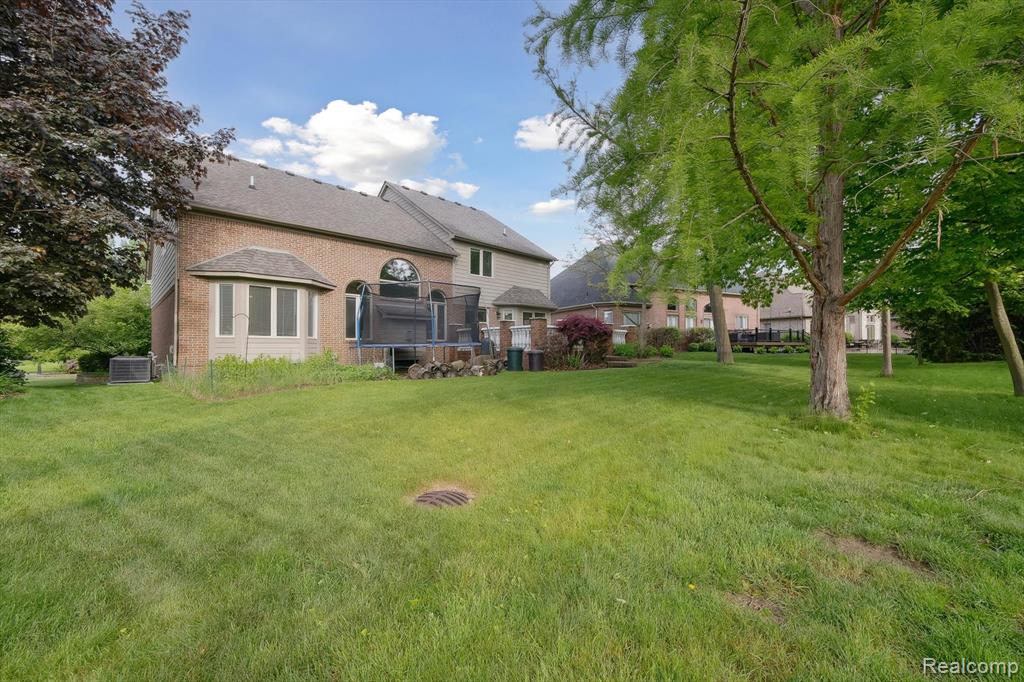 55712 LANCEWOOD Drive, Shelby Twp, MI 48316 — Photo 7