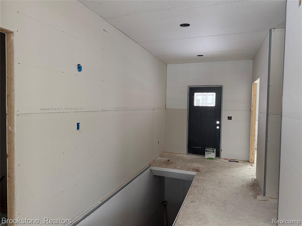 32930 Chalfonte Drive, Warren, MI 48092 — Photo 11