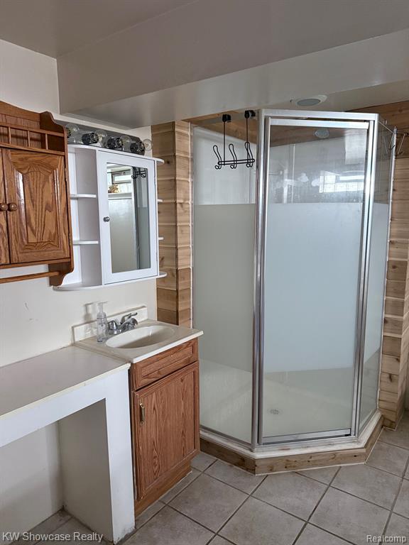 7218 Garvin Terrace, Waterford, MI 48329 — Photo 23