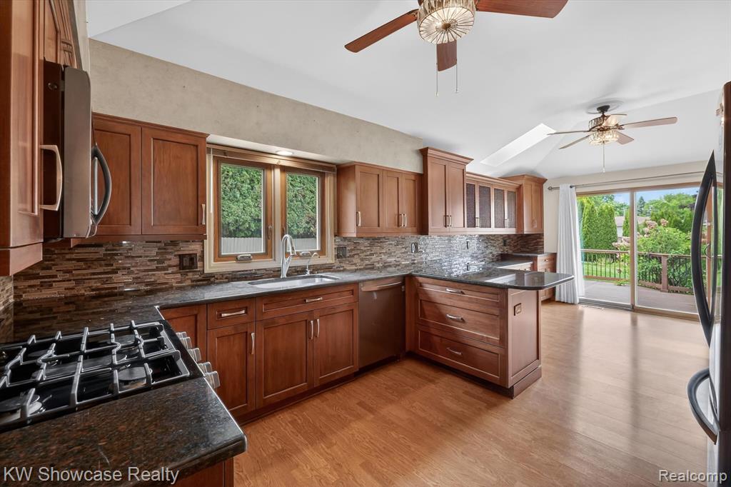 39995 Brylor Court, Clinton Twp, MI 48038 — Photo 21