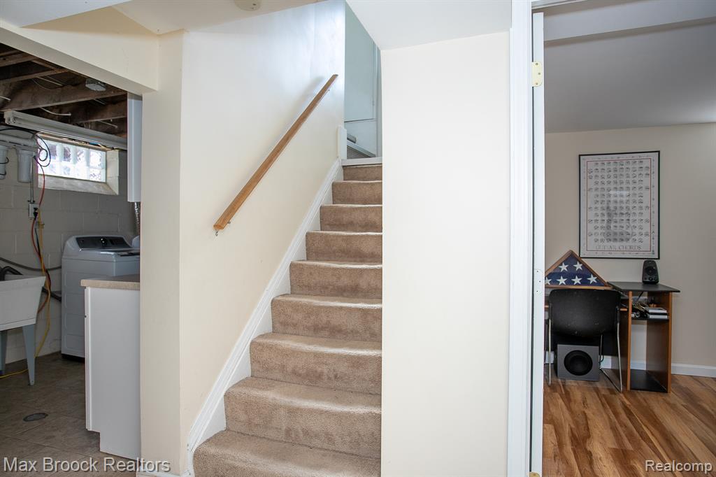 13353 Sherwood Drive, Huntington Woods, MI — Photo 53