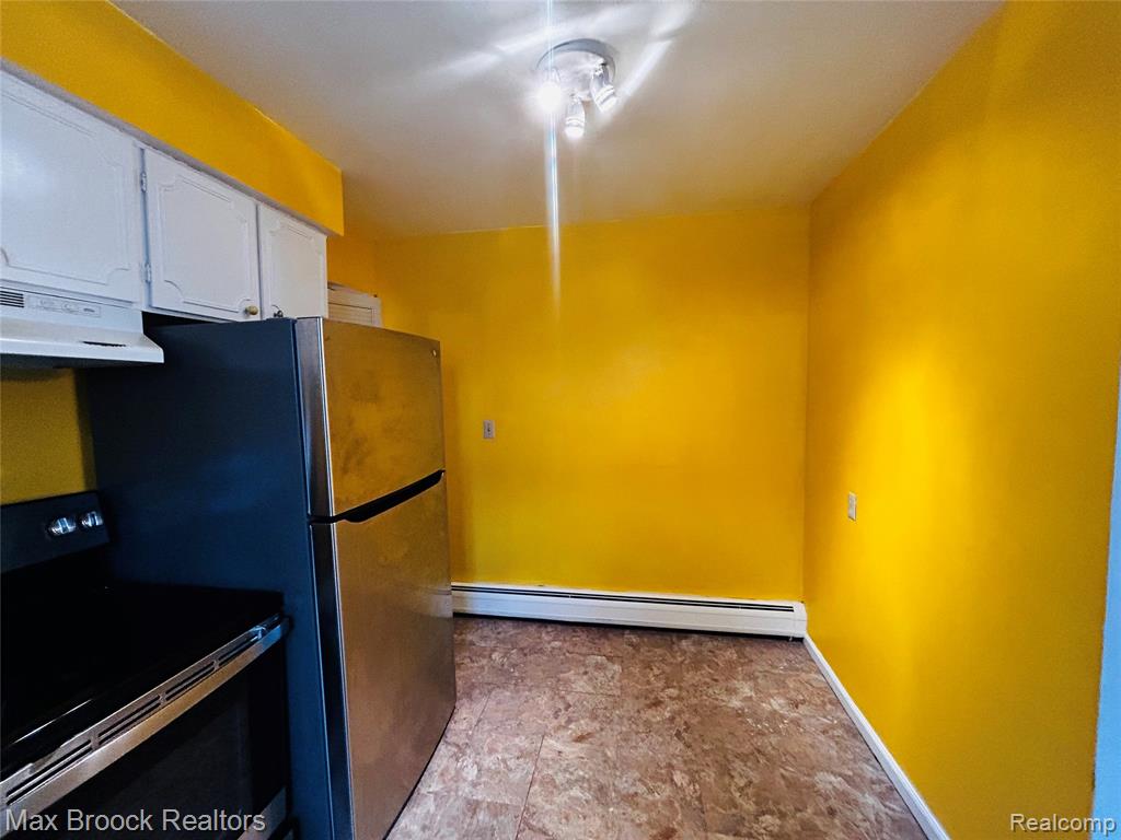 4113 TELEGRAPH Road, Bloomfield Hills, MI 48302 — Photo 12