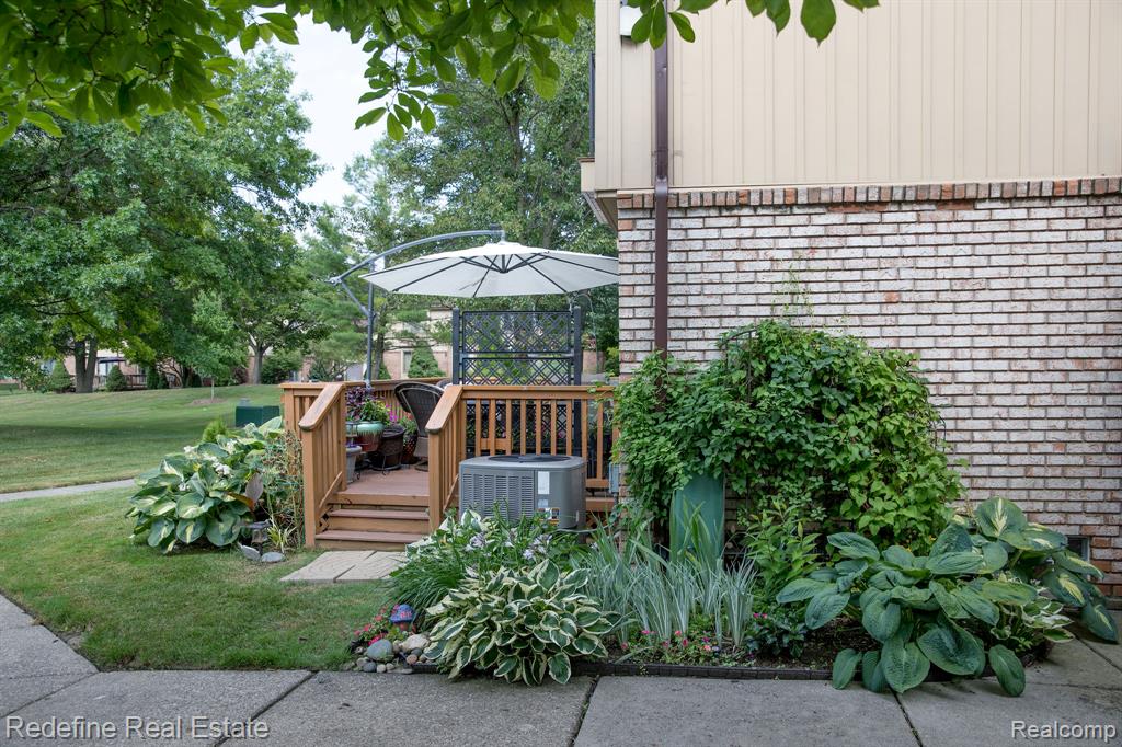 41565 Bedford Drive, Canton, MI 48187 — Photo 32