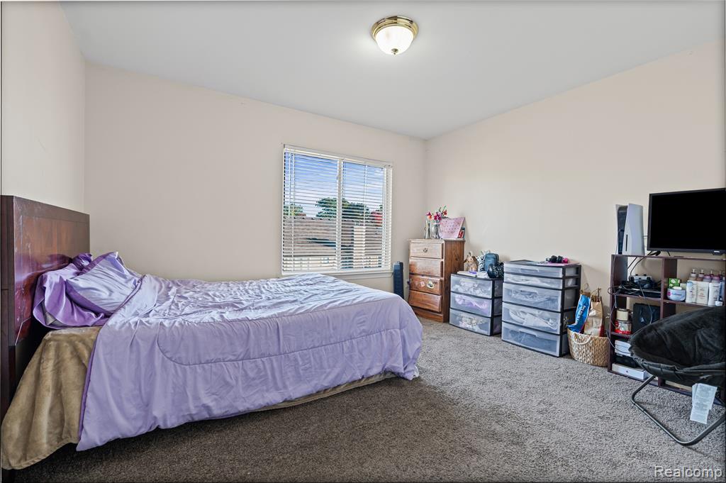 805 Columbia Drive, Flint, MI 48503 — Photo 23