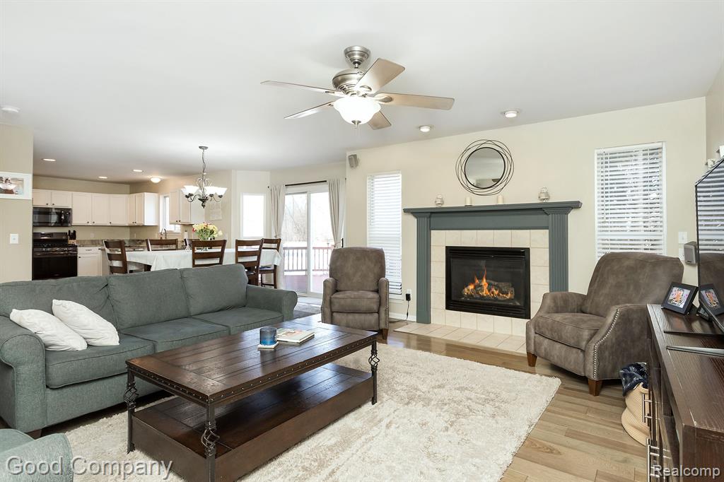 883 VANDERPOOL Drive, Troy, MI 48083 — Photo 11