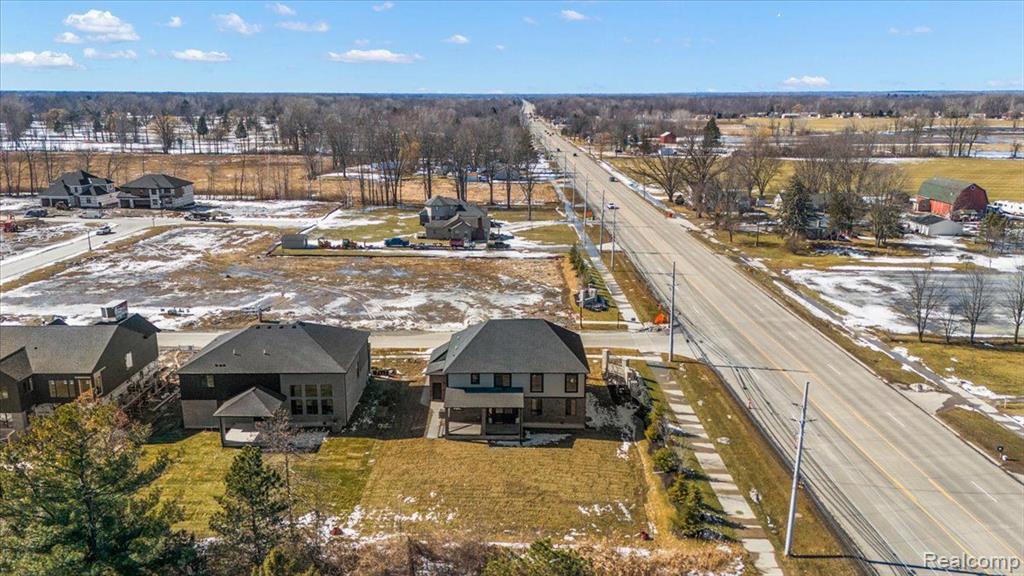 50998 MISTWOOD Drive, Macomb, MI 48042 — Photo 13