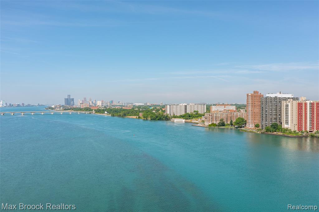 8200 E Jefferson Avenue, 1107, Detroit, MI 48214 — Photo 23