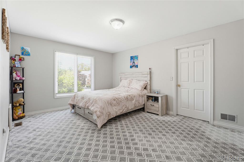 5173 Serena Drive, Troy, MI 48098 — Photo 50