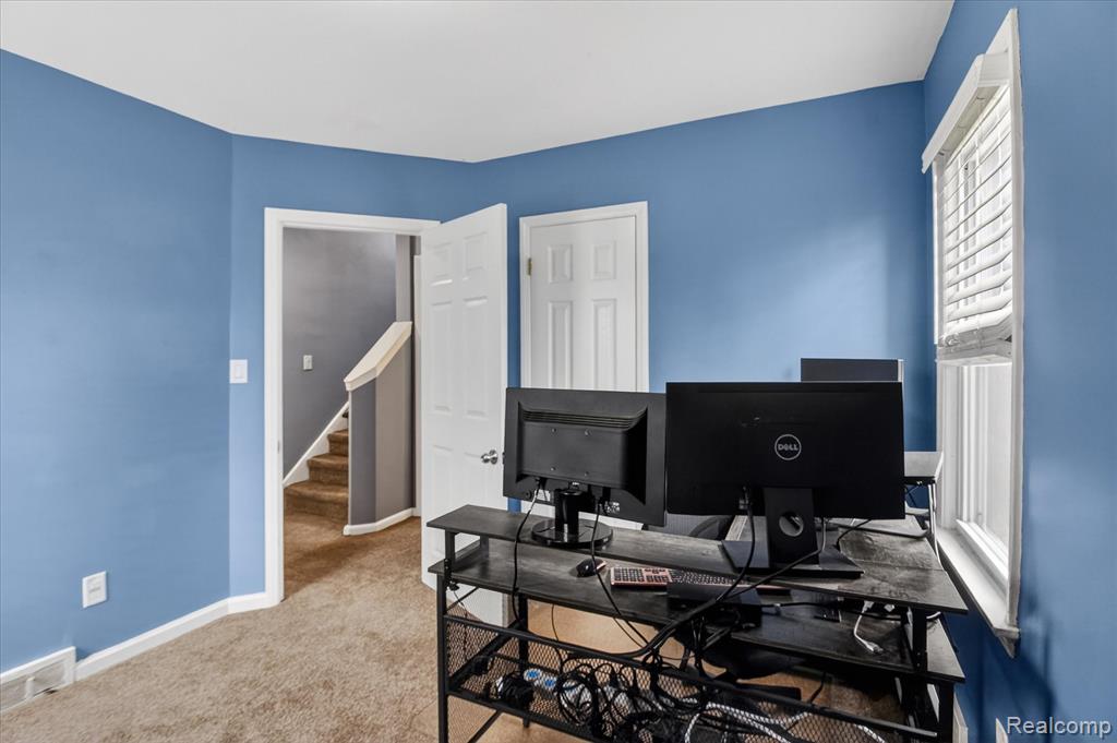 29508 Bock Street, Garden City, MI — Photo 25