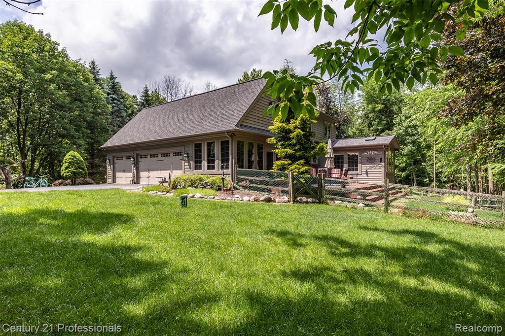 9200 Fox Hollow Road, Clarkston, MI 48348 — Photo 22
