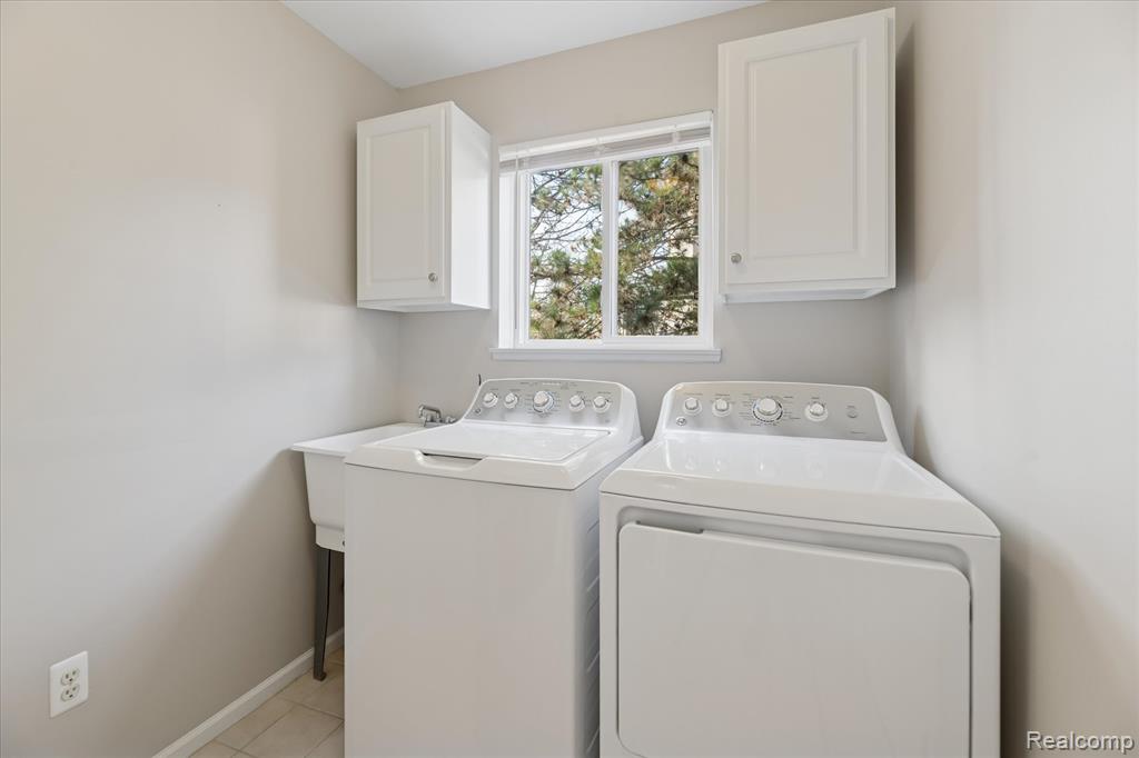 2607 S Moonglow Court, 35, Hartland, MI 48353 — Photo 26