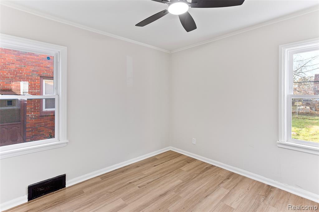 13599 Winthrop Street, Detroit, MI 48227 — Photo 18
