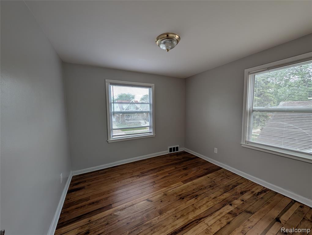 15329 Vaughan Street, Detroit, MI 48223 — Photo 16