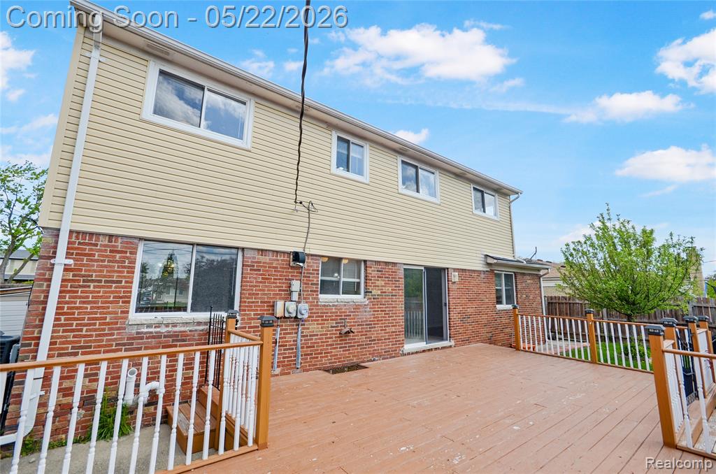 4048 Augustine Drive, Sterling Heights, MI 48310 — Photo 45