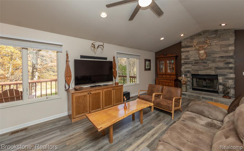 16567 DIXIE Highway, Davisburg, MI 48350 — Photo 18