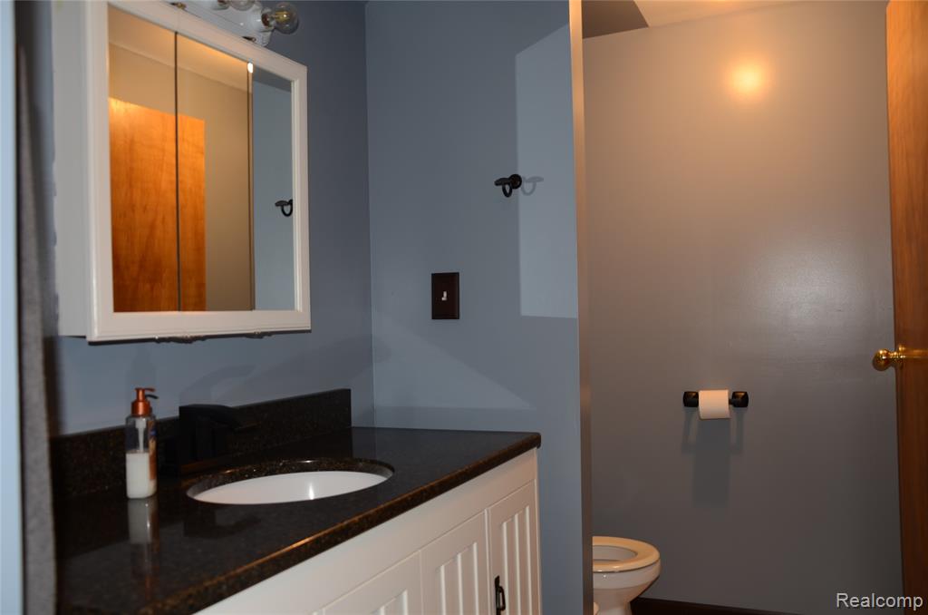 2658 Bullock Road, Lapeer, MI 48446 — Photo 17