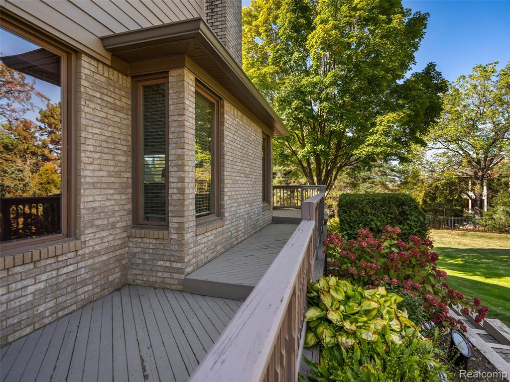 5724 Murfield Drive, Rochester, MI 48306 — Photo 6