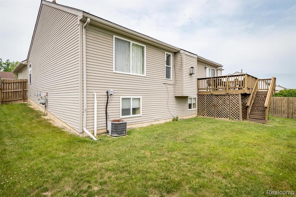 7327 HOMESTEAD Road, Ypsilanti, MI 48197 — Photo 33