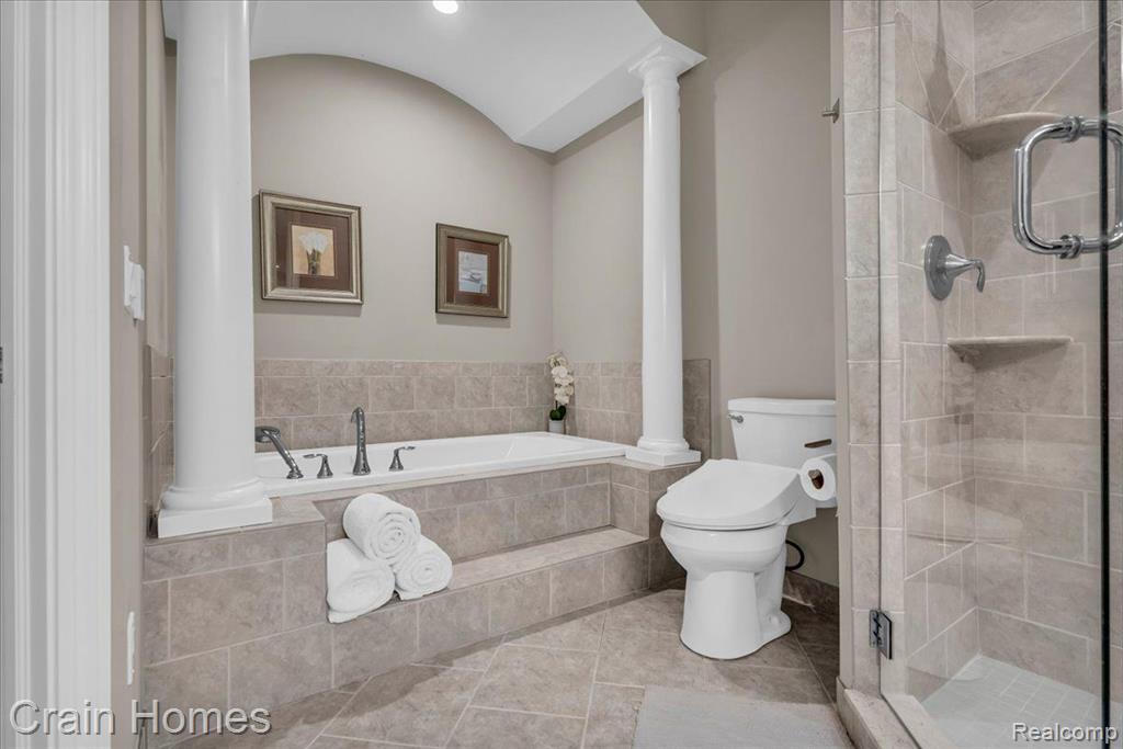 5808 KNOB HILL Circle, Clarkston, MI 48348 — Photo 17