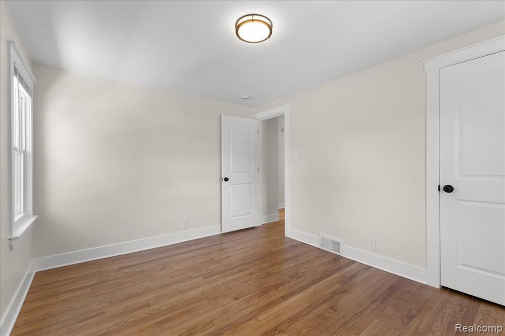 19215 Steel Street, Detroit, MI 48235 — Photo 28