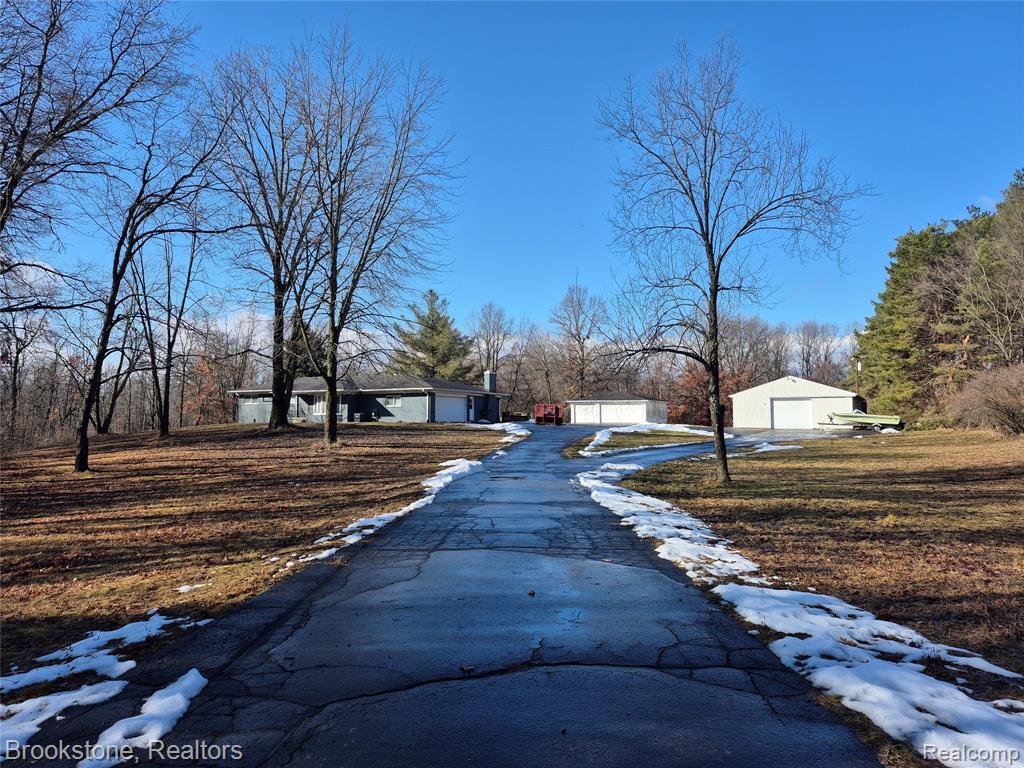 1100 Lockwood Road, Ortonville, MI 48462 — Photo 4