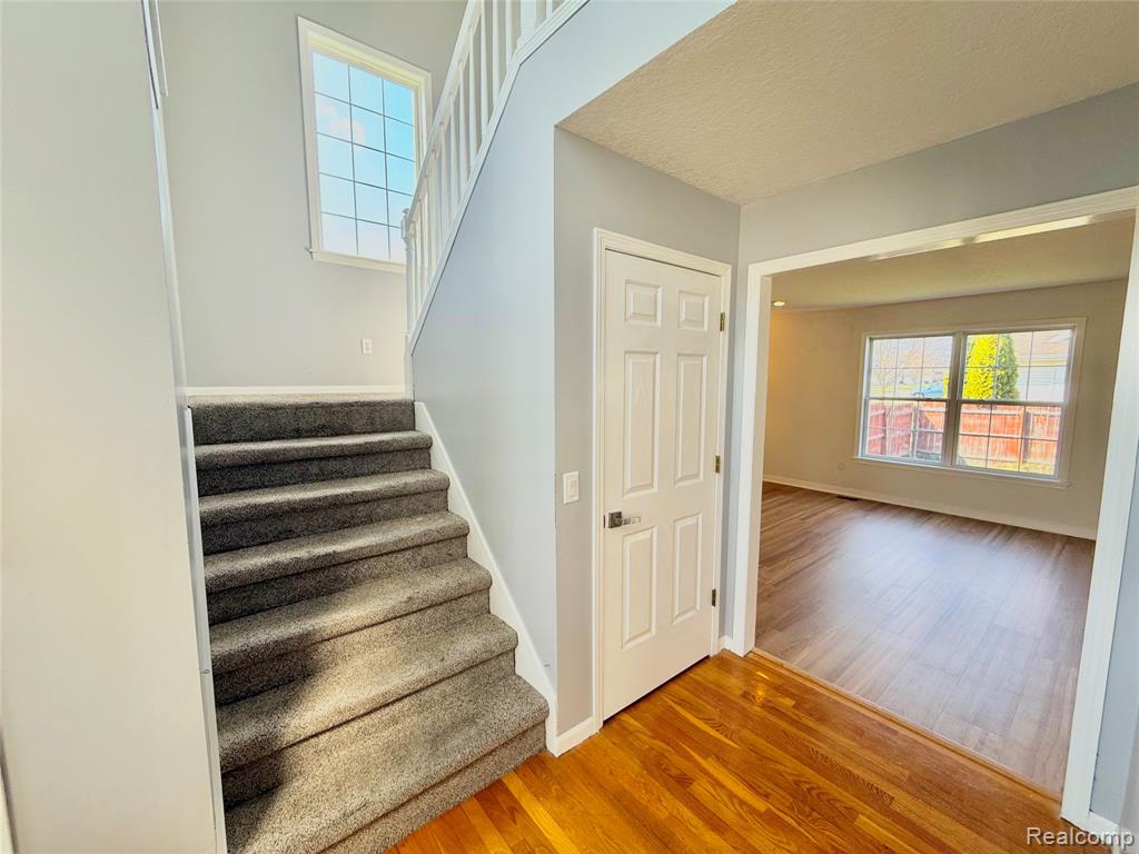 6320 Ruidoso Drive, Saginaw, MI 48603 — Photo 11
