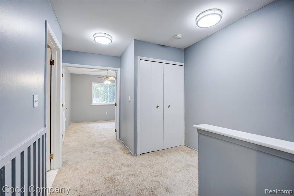 2030 WICKHAM Street, Royal Oak, MI 48073 — Photo 22