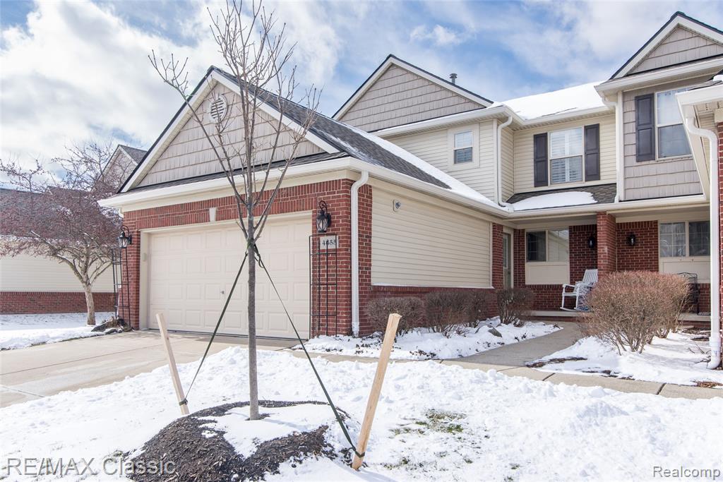 4655 Summer Ridge Drive, 17, Howell, MI 48843 — Photo 8
