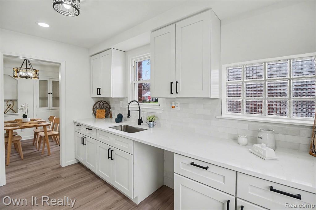 20242 Steel Street, Detroit, MI 48235 — Photo 11