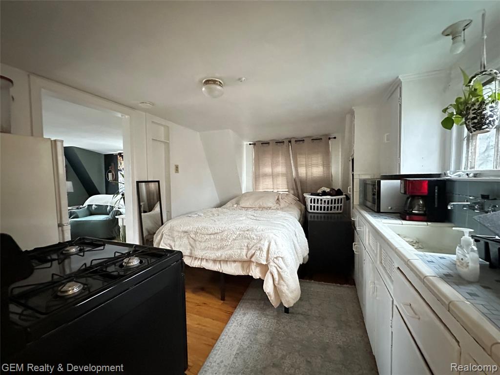 671 S. Main Street, Unit #2 Street, Plymouth, MI 48170 — Photo 7