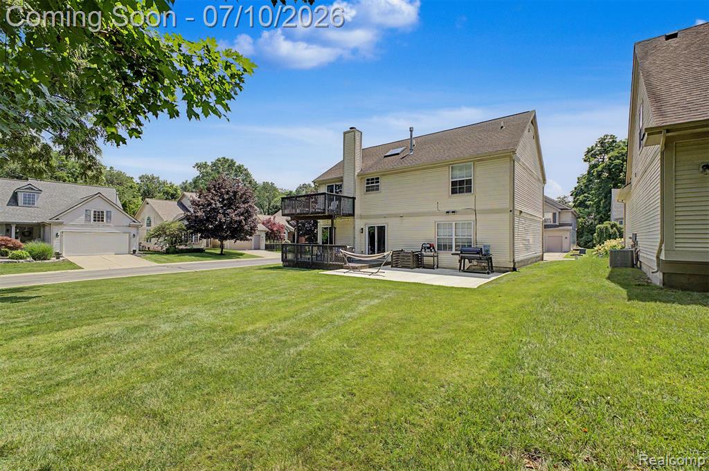 6400 Lake Meadow Drive, Waterford, MI 48327 — Photo 43