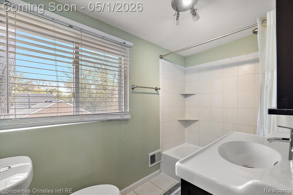 1691 Catalpa Drive, Berkley, MI 48072 — Photo 27