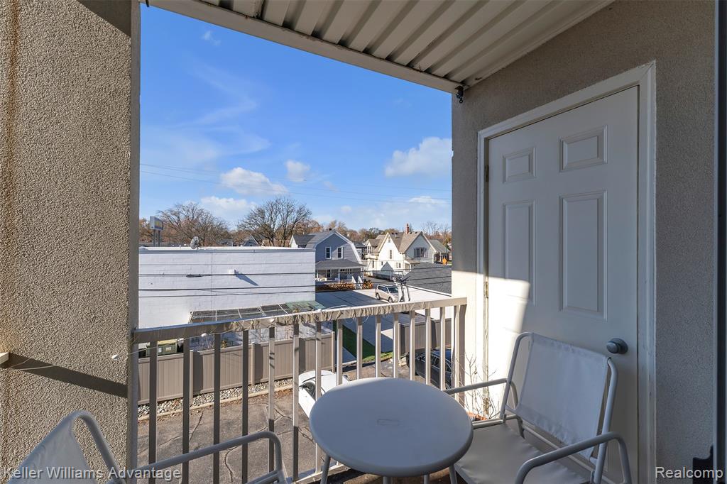 770 Deer Street, 303, Plymouth, MI 48170 — Photo 23
