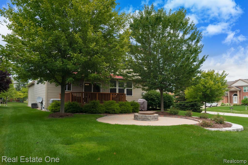 851 Deer Run Lake Road, Holly, MI 48442 — Photo 8