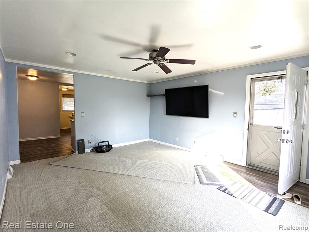 5605 W Utica Road, Shelby Twp, MI 48317 — Photo 10