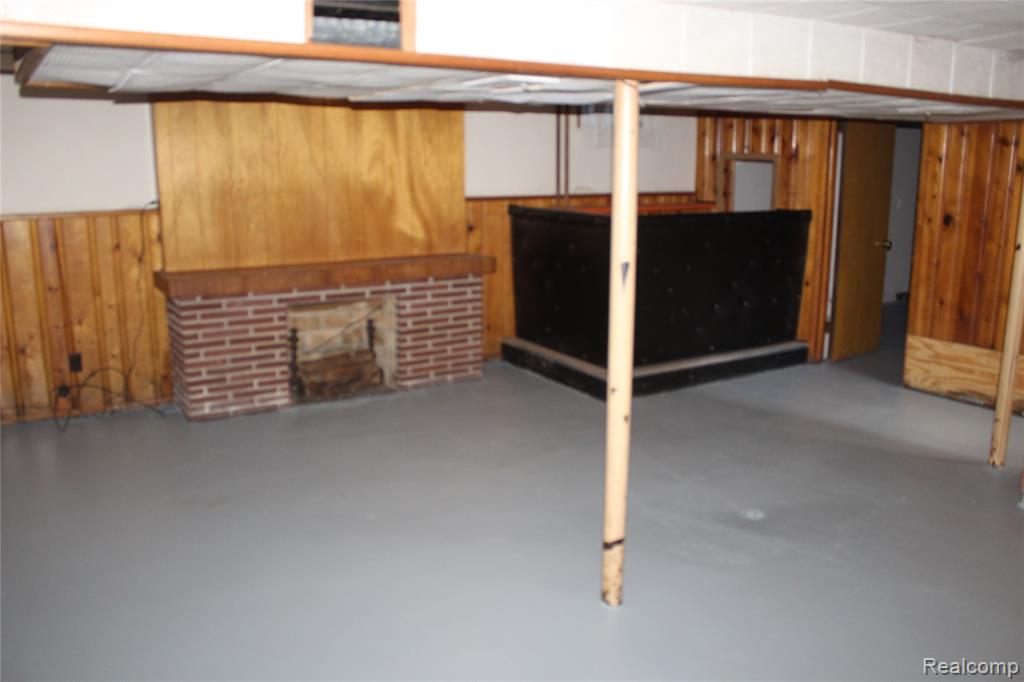 20310 Annchester Road, Detroit, MI 48219 — Photo 12