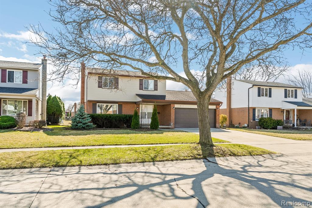 40621 RINALDI Drive, Sterling Heights, MI 48313 — Photo 51