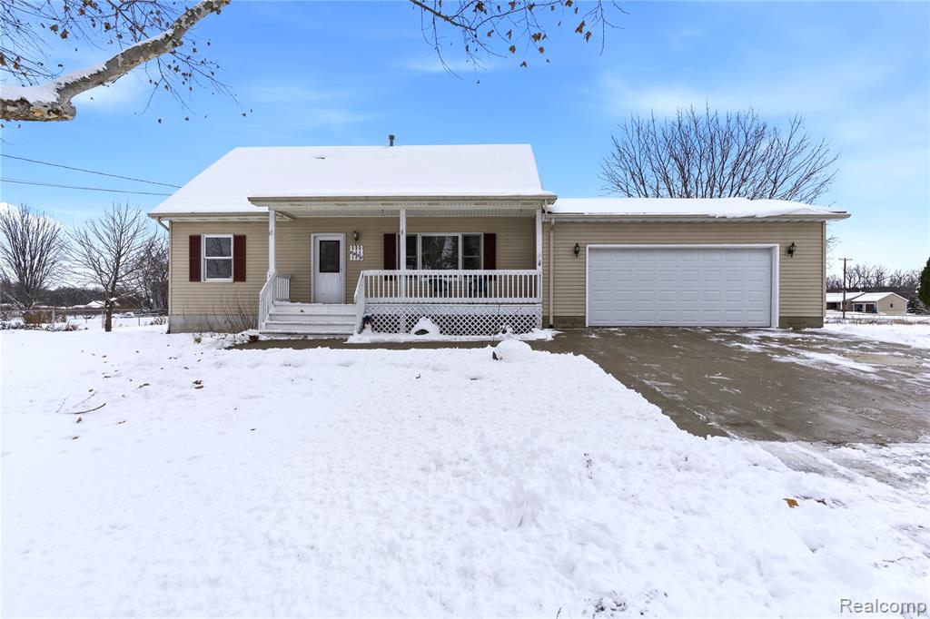 9457 Hollister Road, Laingsburg, MI 48848 — Photo 3