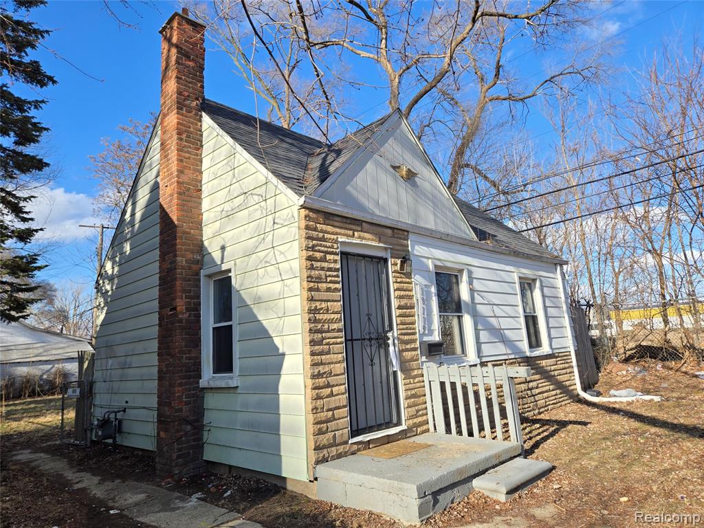 18119 Cornwall Street - Photo 2
