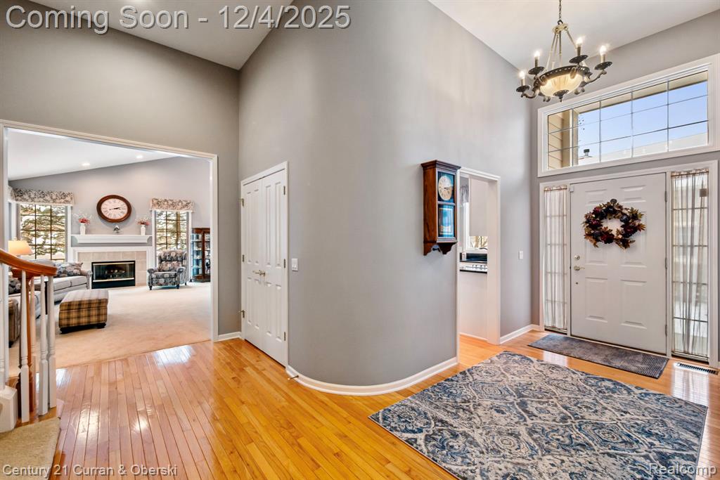 16925 Lochmoor Circle E, Northville, MI 48168 — Photo 10