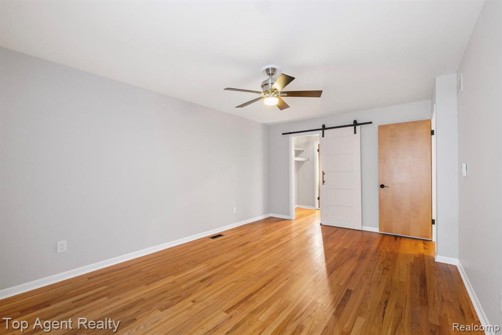8353 Kennedy Circle, Warren, MI 48093 — Photo 24
