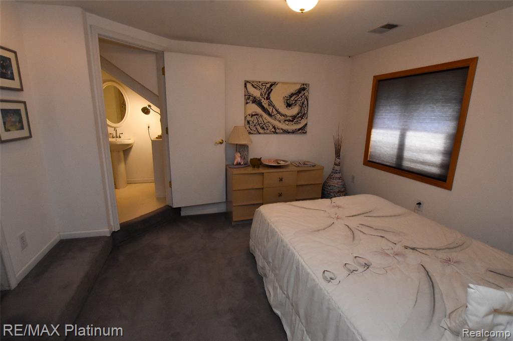 5160 Fenton Road, Fenton, MI 48430 — Photo 50