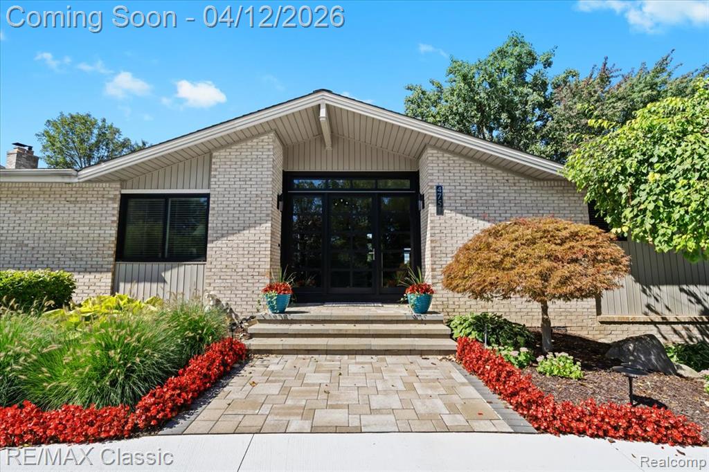4751 Winewood Lane, Commerce Twp, MI 48382 — Photo 14