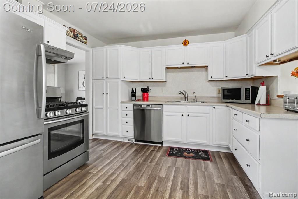 141 Gilman Street, Garden City, MI — Photo 14