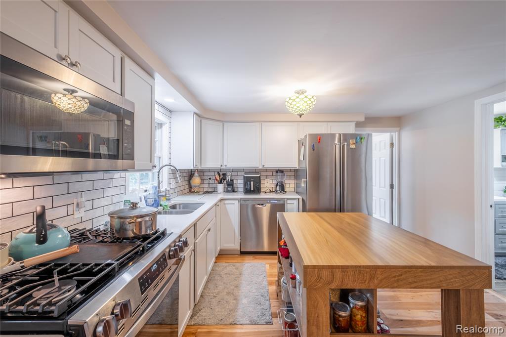 308 N Seymour Road, Flushing, MI 48433 — Photo 14