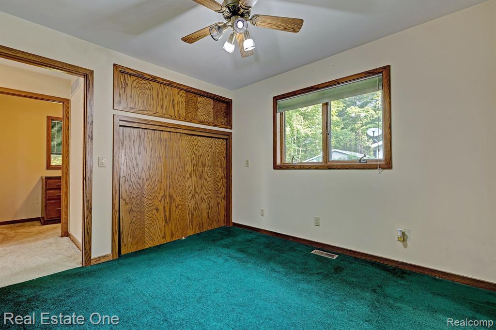 2225 LYNN Road, Sanford, MI 48657 — Photo 57