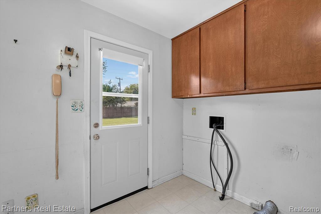 6134 Stephen, Brighton, MI 48116 — Photo 17