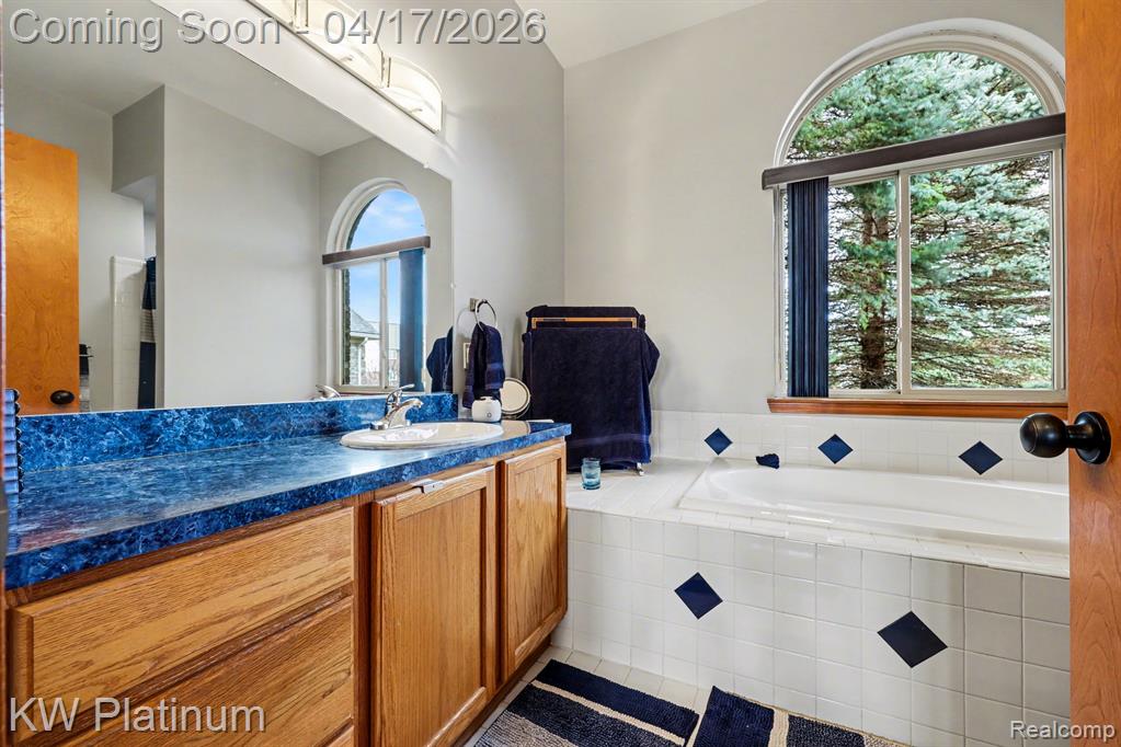 29124 Lesnau Court, Chesterfield, MI 48047 — Photo 13